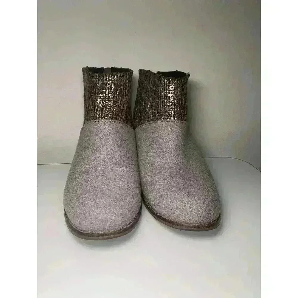 Toms preowned couple